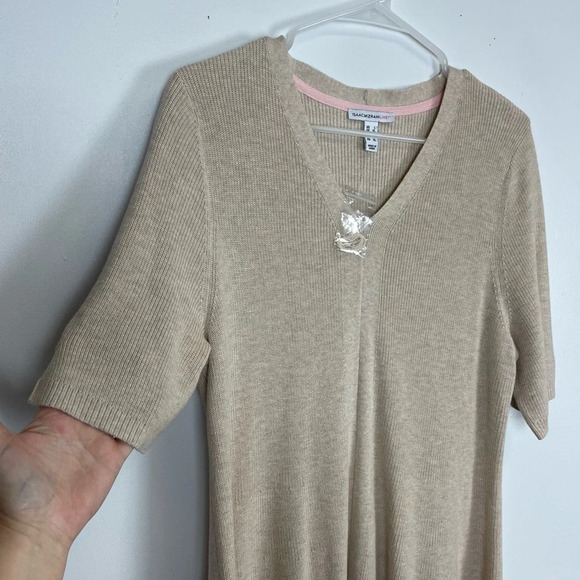 NEW Isaac Mizrahi Live Sweater Women Size Large Tan Short Sleeve Vneck Knit NWOT - Picture 3 of 9